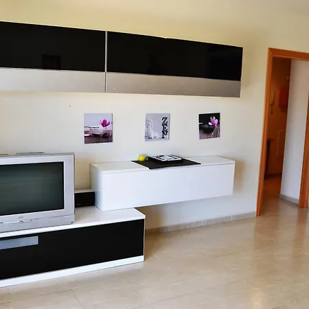 Golden Beach Apartment *