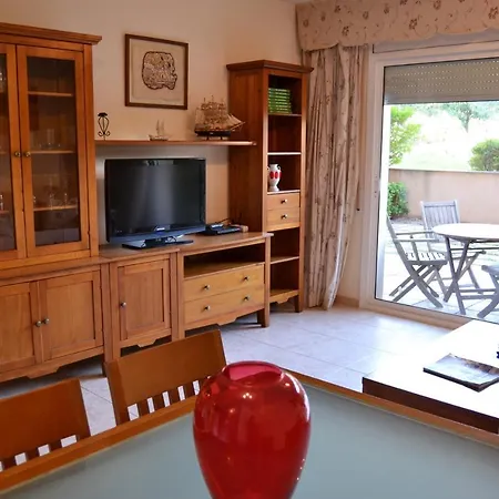 Golden Beach Apartment *